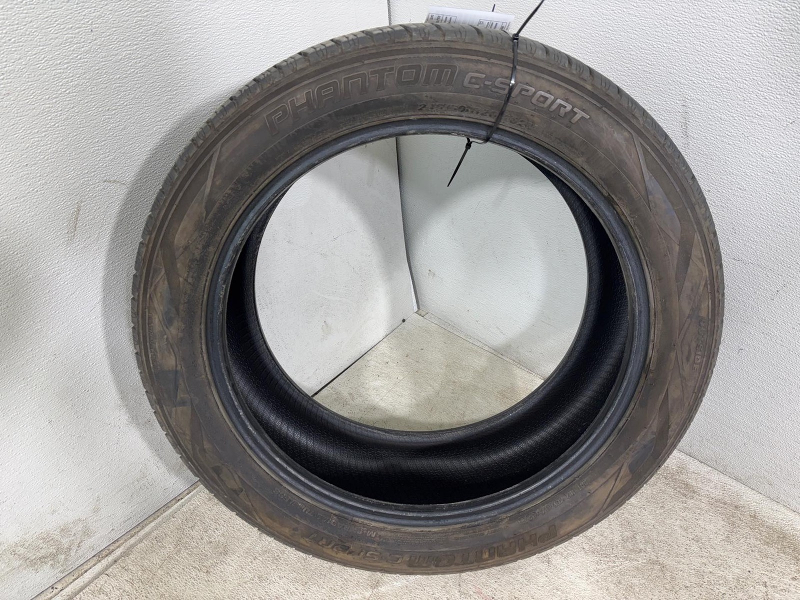 Phantom C-Sport Used Tire 245/50 R20 102V 6/32