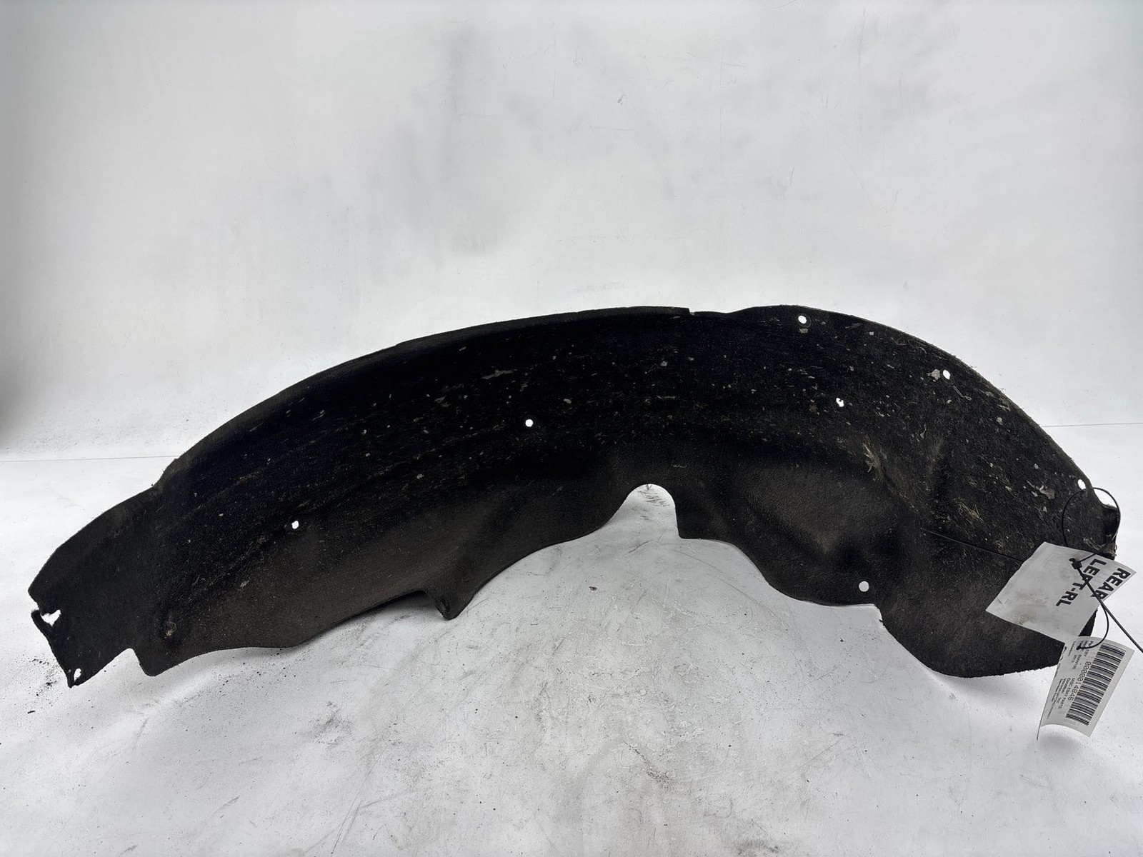 2008-2013 Bmw 135I/ 128I Rear Left Inner Fender Liner Oem