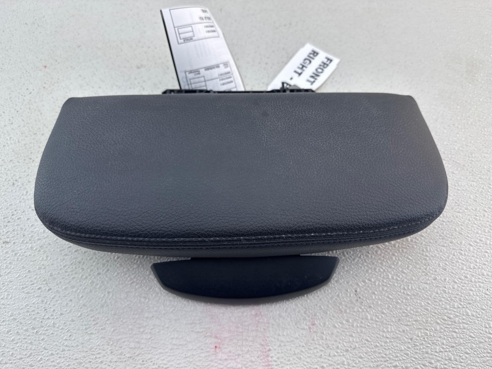 2016- 2019 Bmw X1 Front Right Seat Cushion Thigh Support Pad Oem
