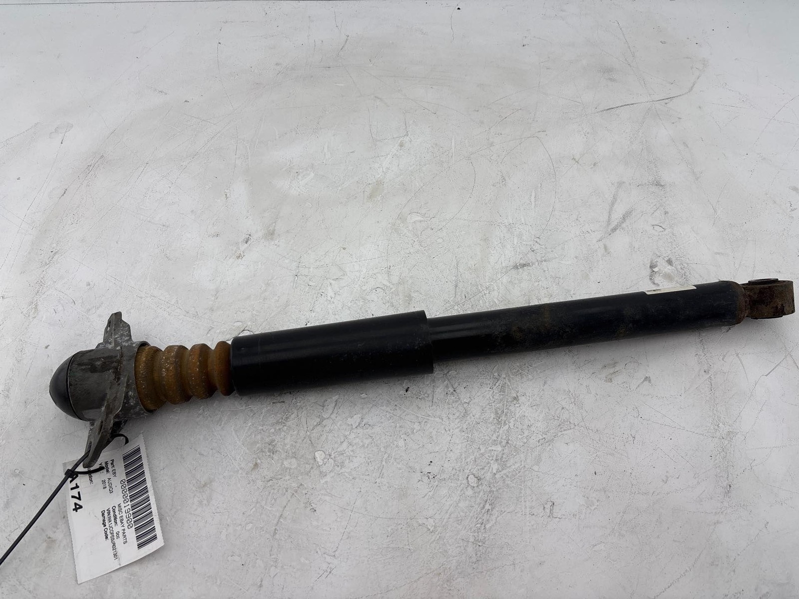 2015 - 2018 Audi Q3 Rear Right Or Left Side Suspension Shock Strut Absorber Oem