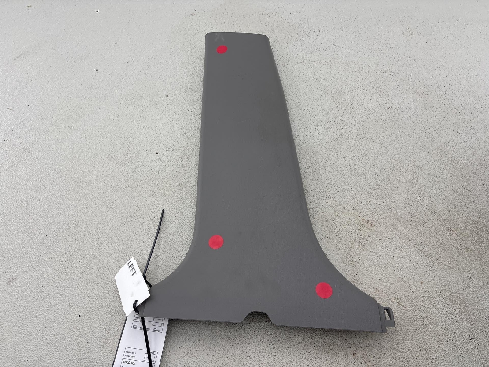 2002-2005 Toyota Camry B Pillar Left Driver Side Trim Panel 62414-Aa02