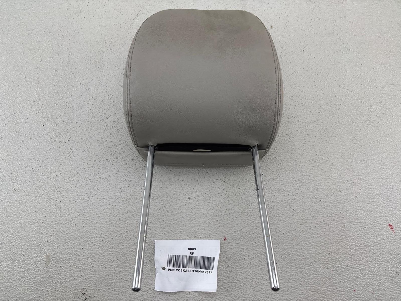 2005-2010 Chrysler 300 Front Left & Right Seat Headrest Leather Oem
