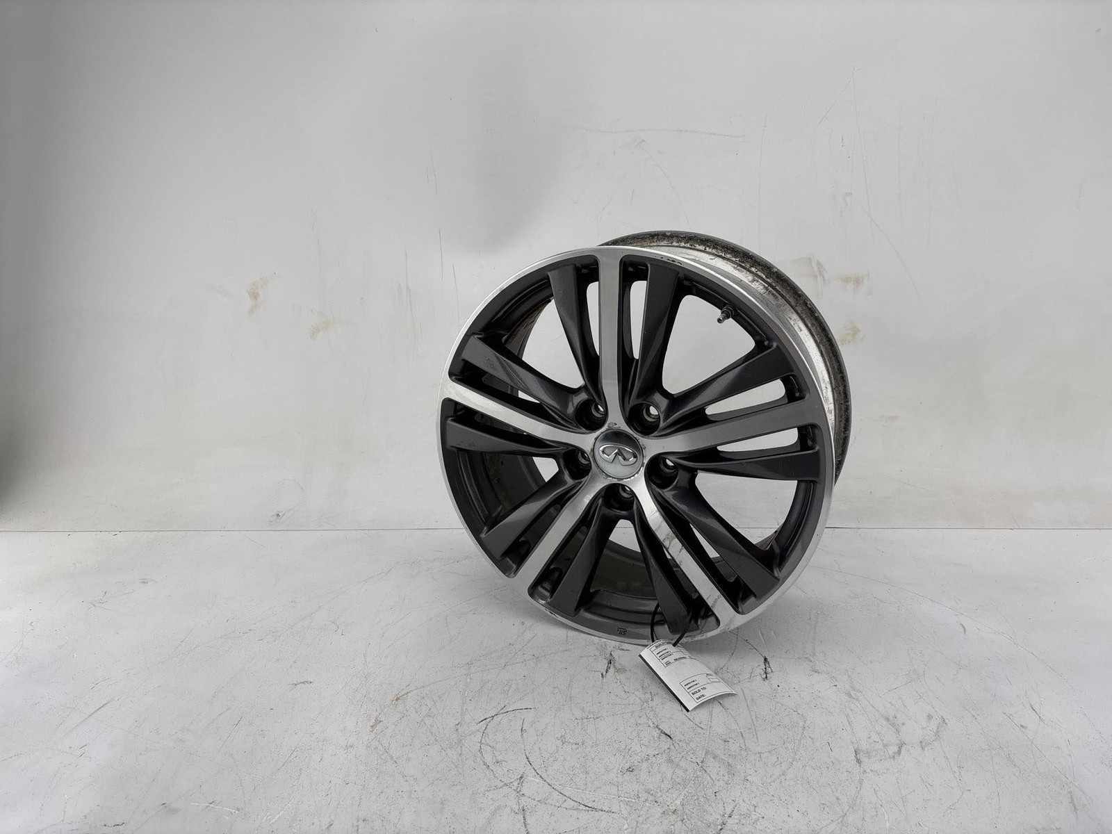 2016 - 2020 Infiniti Qx60 Alloy 18" Rim Wheel 18X7-1/2 5 Lug 4-1/2" Oem