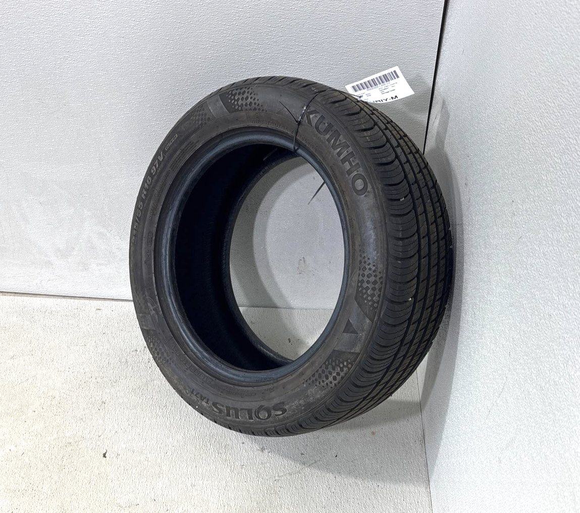 Kumho Solus Ta71 Used Tire 215/55 R16 97V 11/32