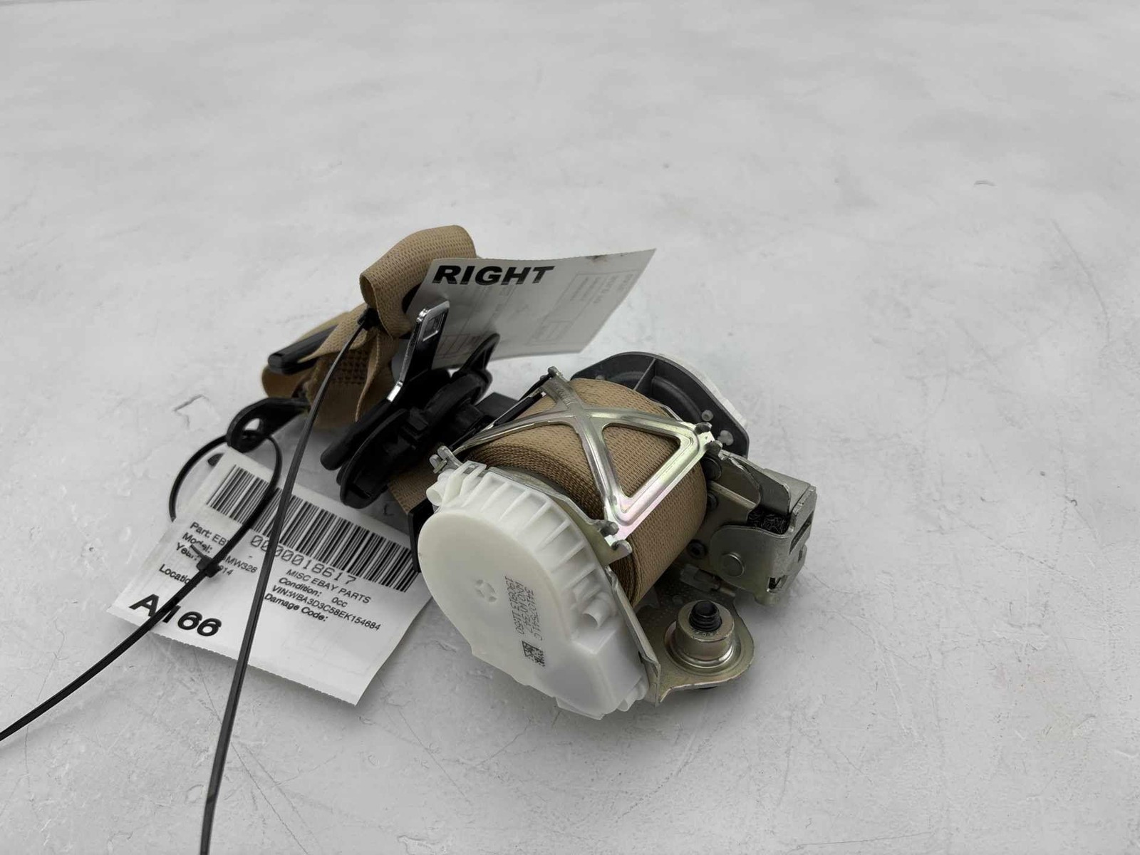 2014-2018 Bmw F30 328 320 335 Front Right Passenger Side Seat Belt Retractor Oem