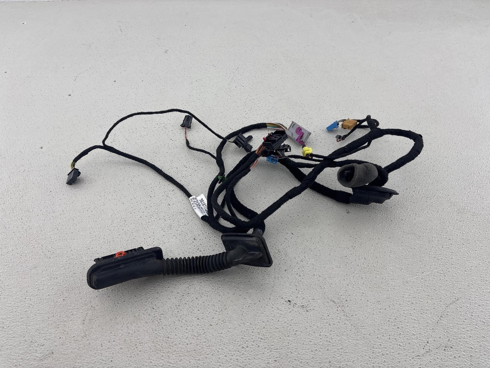 2016 -2019 Volkswagen Passat Front Left Door Wire Wiring Harness Oem 561971120Br