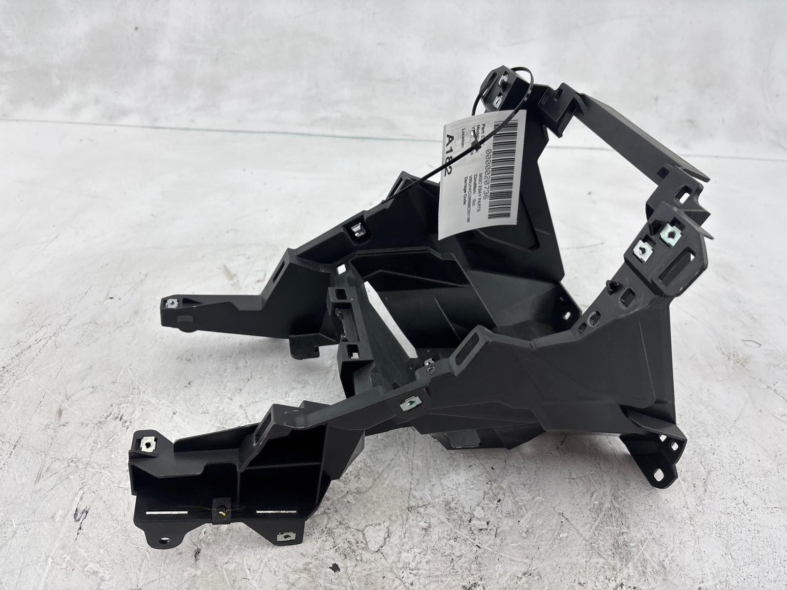 2009 - 2014 Acura Tsx Frame Center Pocket Oem