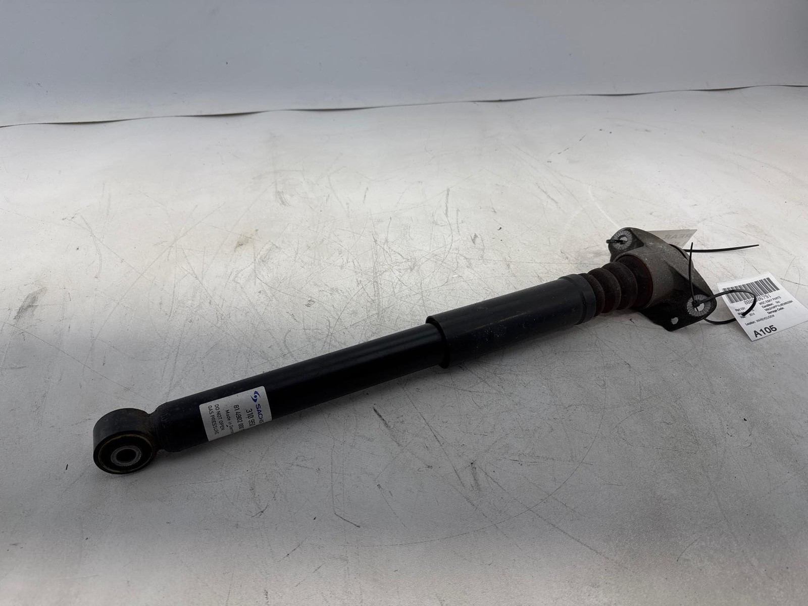 2014 Volkswagen Jetta Rear Left Or Right Shock Absorber Strut