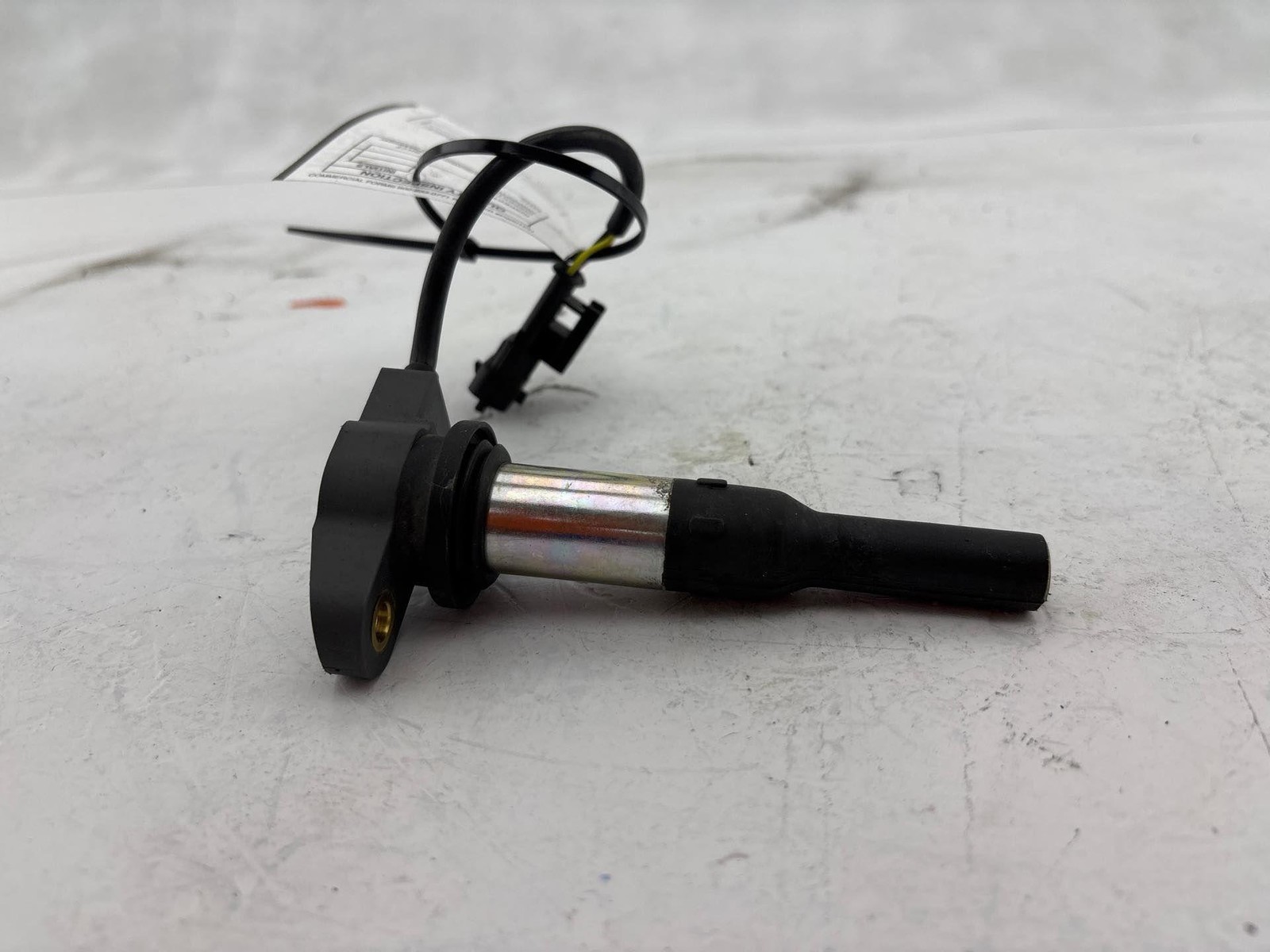2018-2022 Ducati Panigale V4 Ignition Coil Plug Oem 38010211A