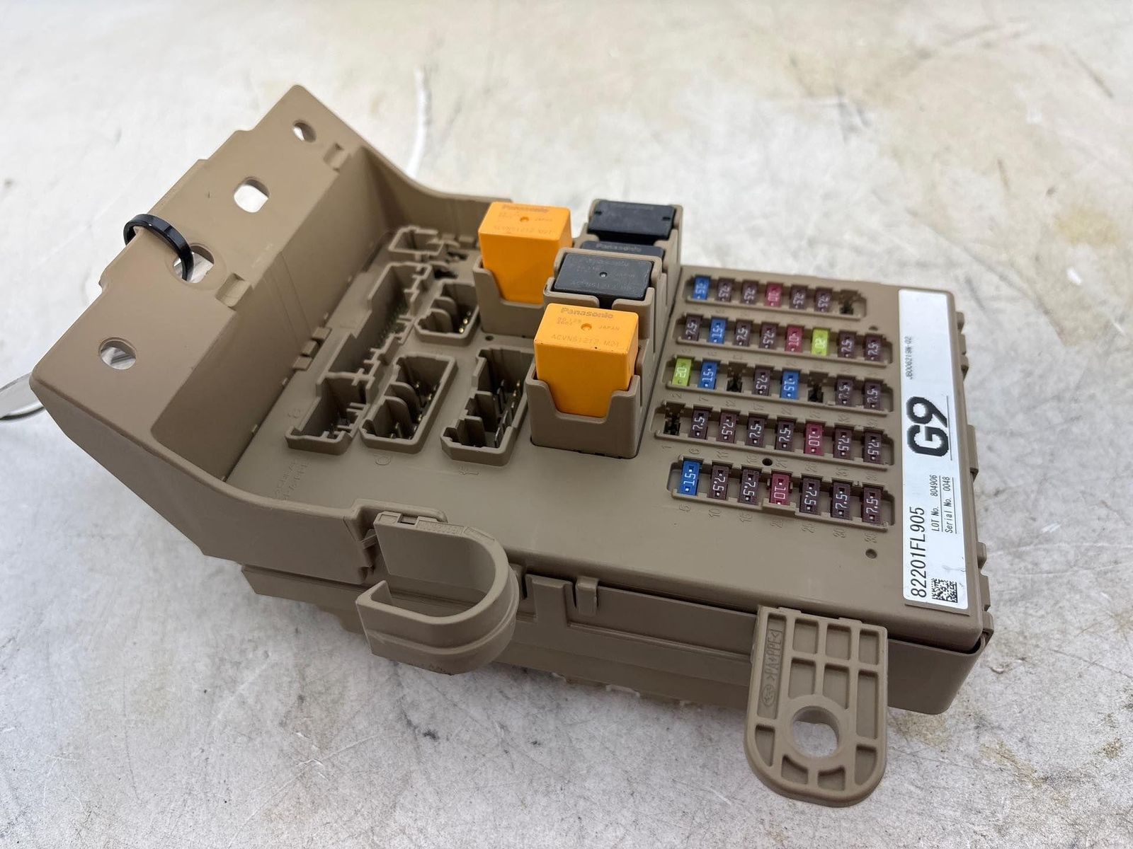 2018 Subaru Crosstrek Interior Dash Fuse Relay Box Oem 82201Fl905