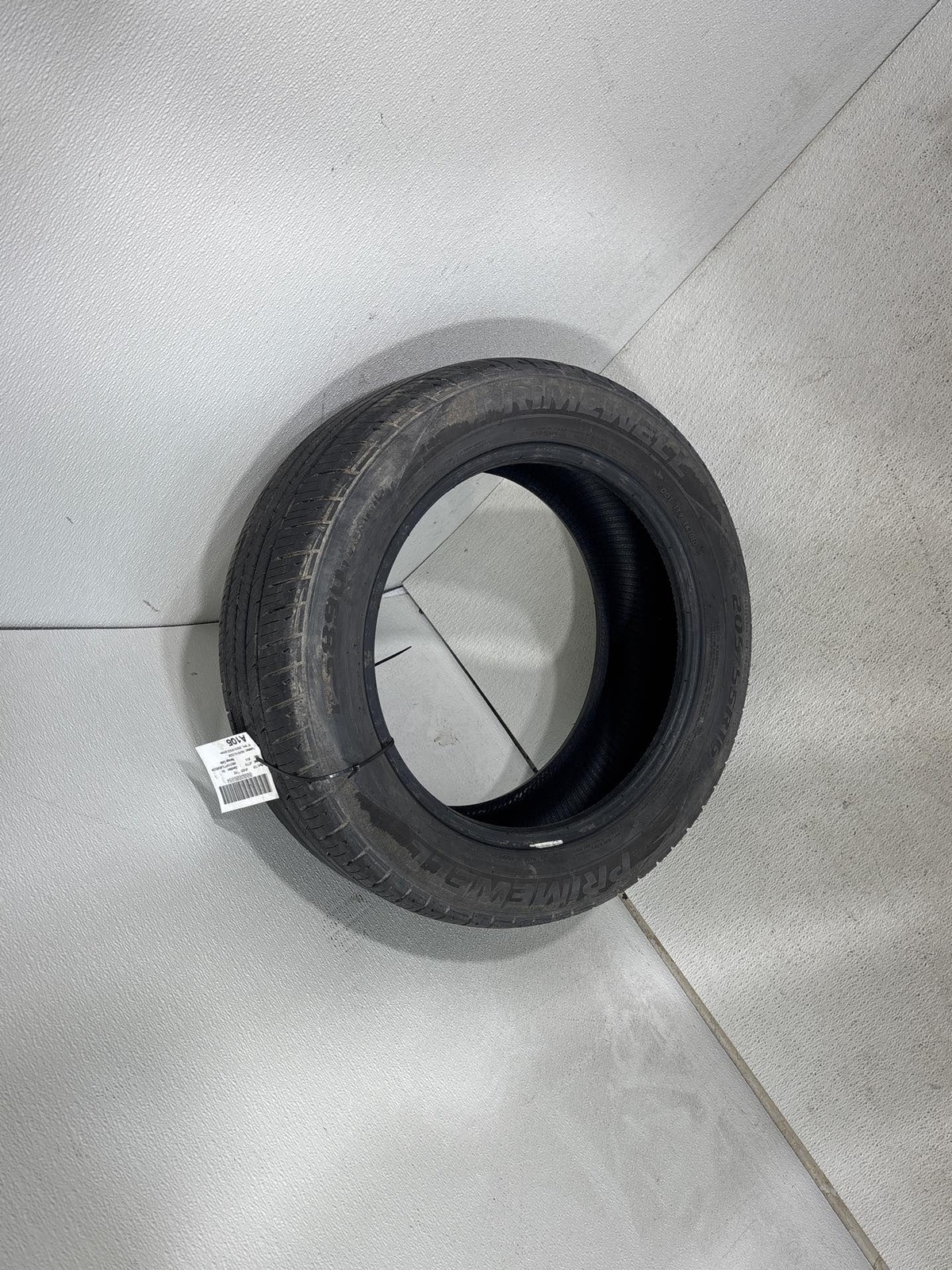 Used 205/55R16 Primewell PS890 Touring 91H - 8/32.