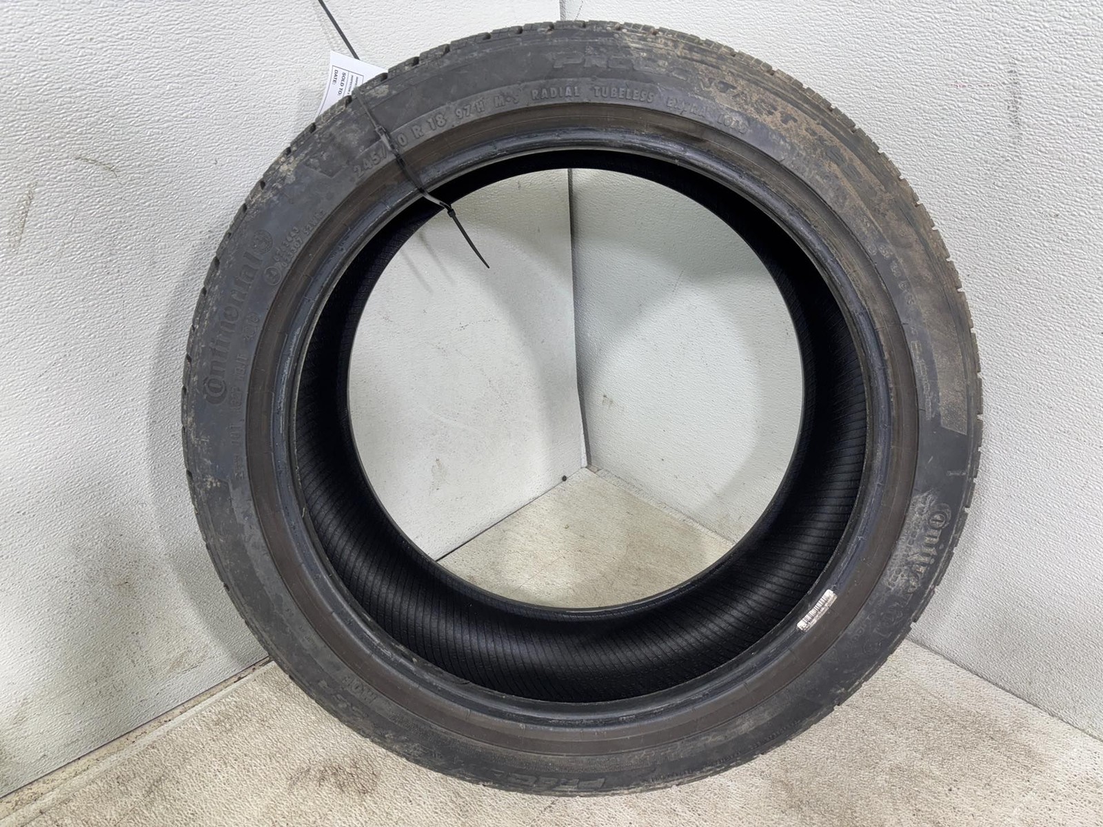 Continental ProContact GX SSR Used Tire 245/40 R18 97H M+S 4/32