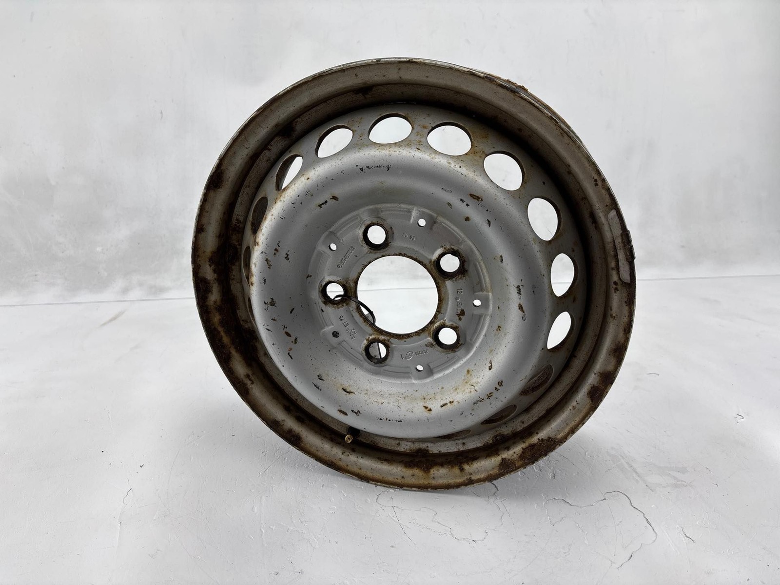 2003-2006 Dodge Van Sprinter 2500 Steel Wheel 16x6 31102402 OEM