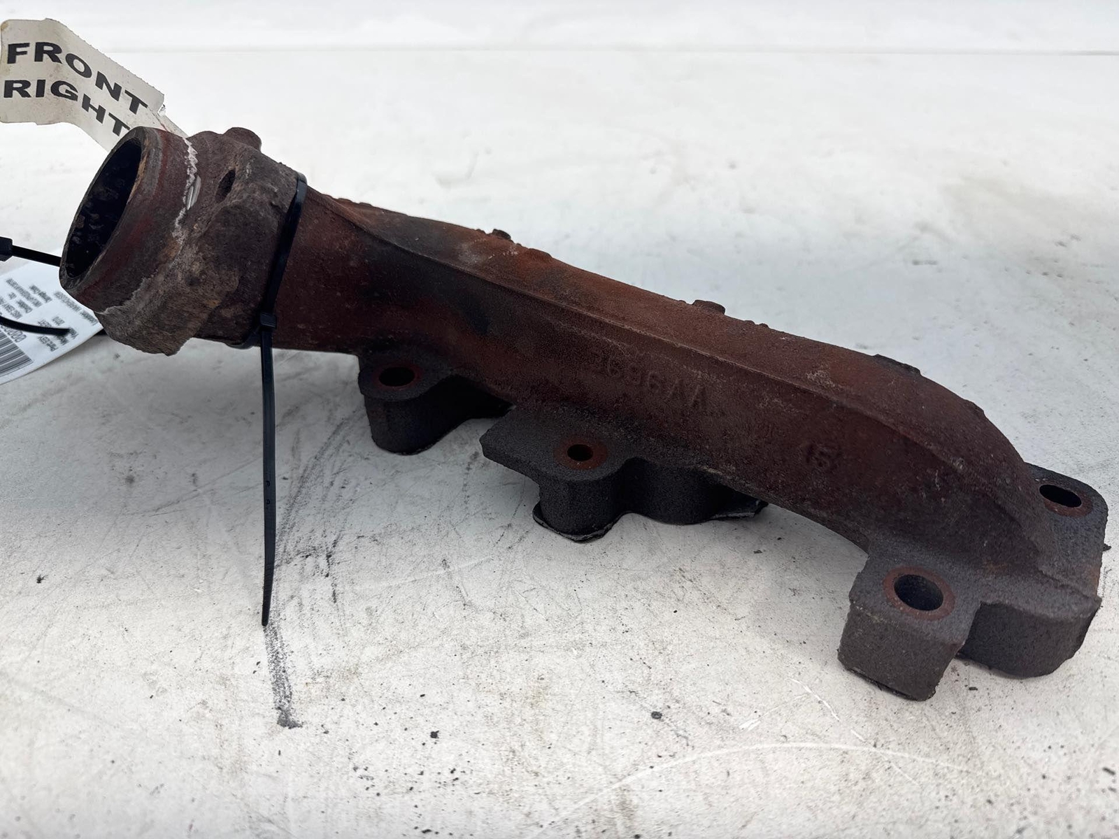2005-2012 Jeep Libery 3.7L Right Exhuast Manifold Oem