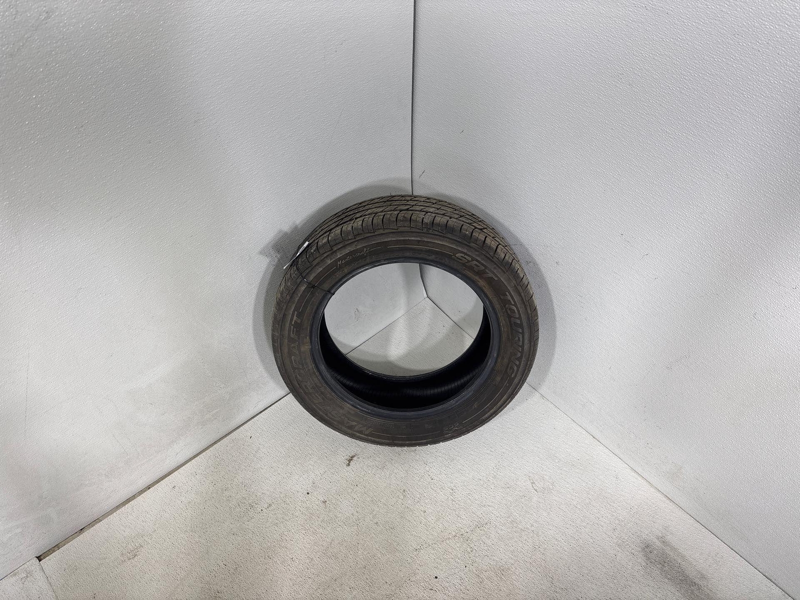 2013-2019 Nissan Sentra Tire 205/55R16 Oem Srt Touring