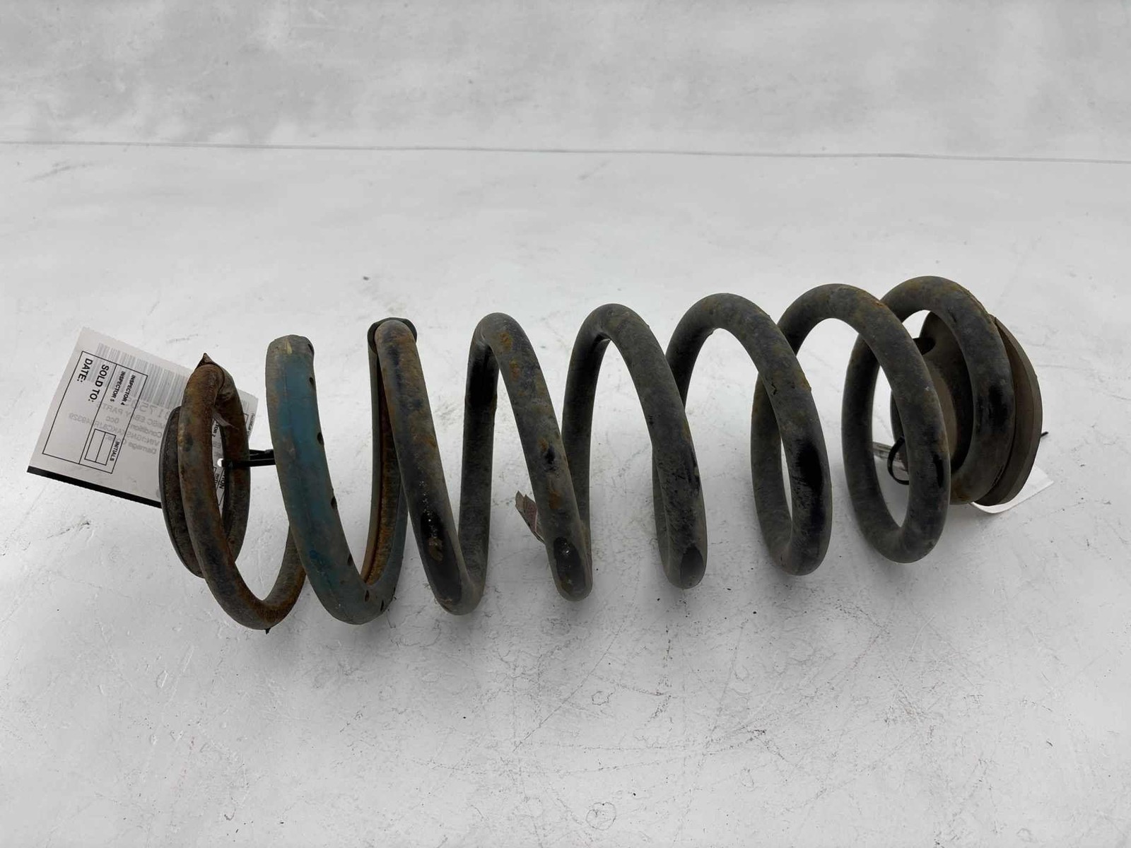 2015 - 2020 Chevrolet Tahoe Rear Left Side Suspension Coil Spring Oem