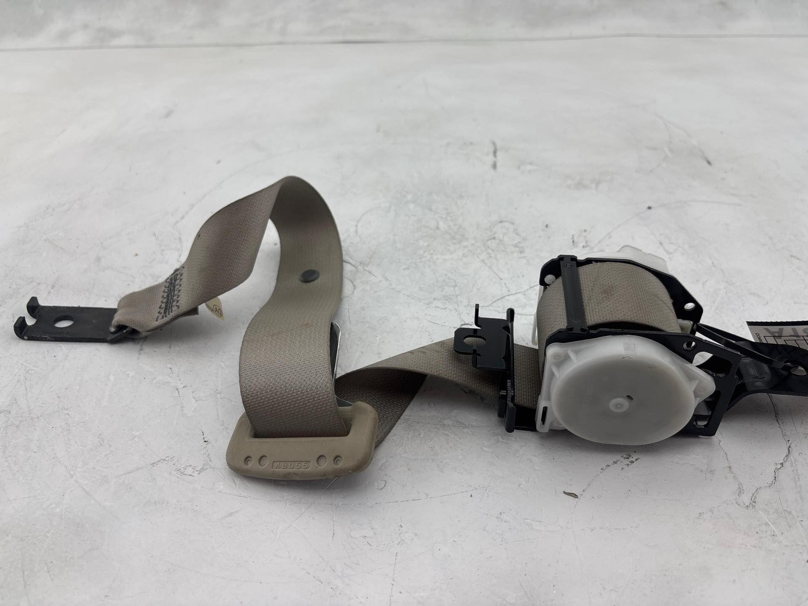 2009-2014 Acura Tsx Rear Center Seat Belt Seatbelt Retractor Oem Rh