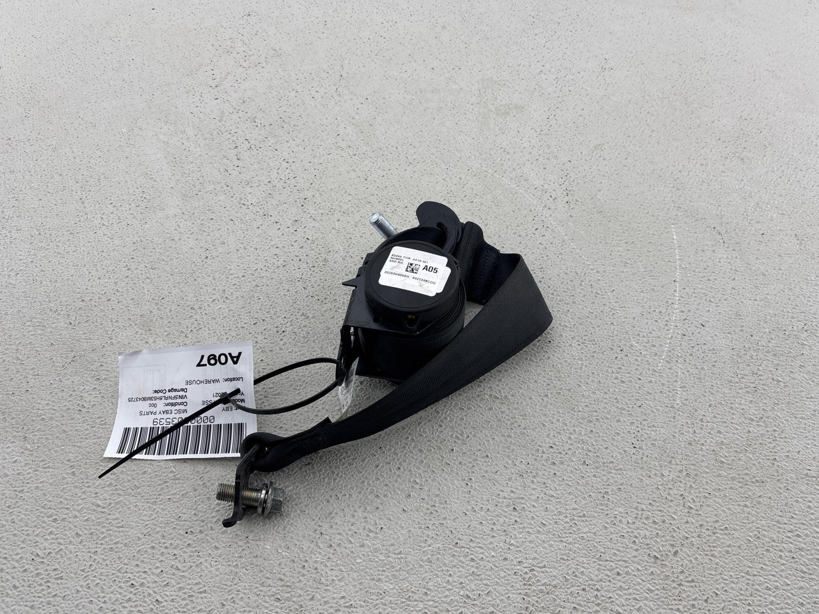 2018 - 2024 Honda Odyssey Rear 3Rd Row Right Side Seat Belt Retractor Oem