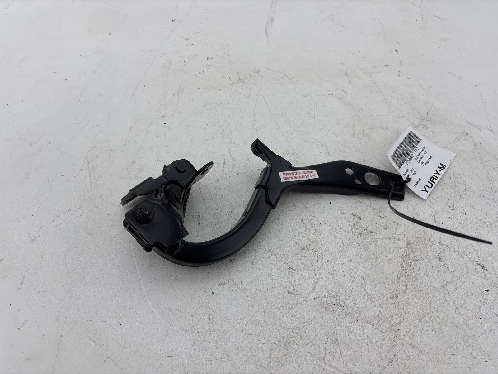 2019-2024 Honda Odyssey Rear Driver Tailgate Hinge Oem 68260-Thr-A12Zz