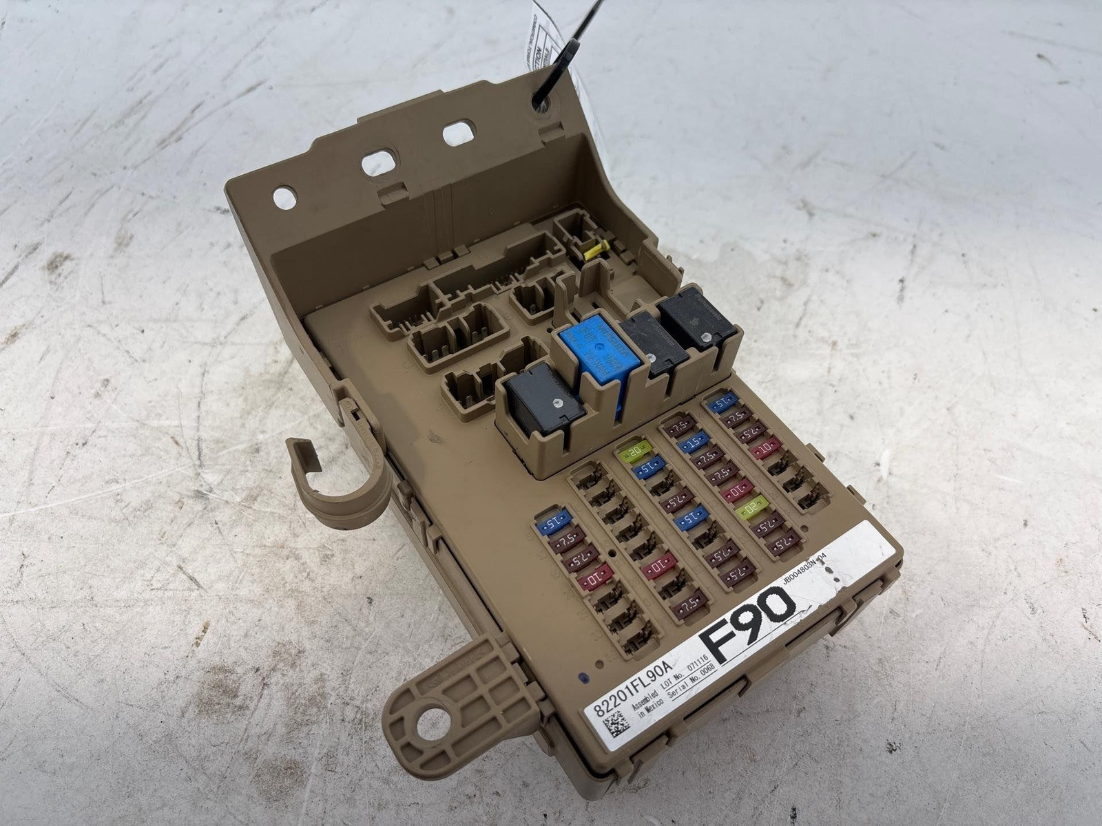 2017 Subaru Impreza Interior Cabin Dash Fuse Junction Box W/ Fuses & Relays Oem