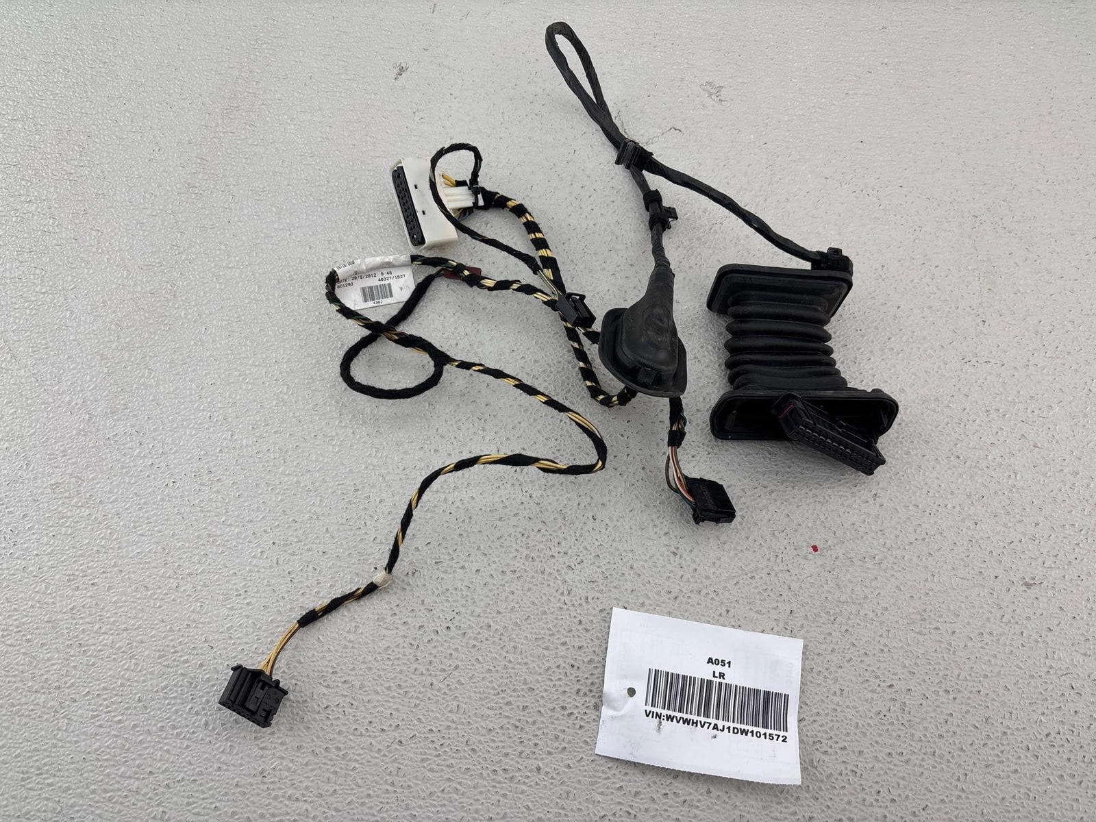 2010-2014 Vw Gti Golf Mk6 Rear Left Lh Passenger Side Door Wire Harness Oem