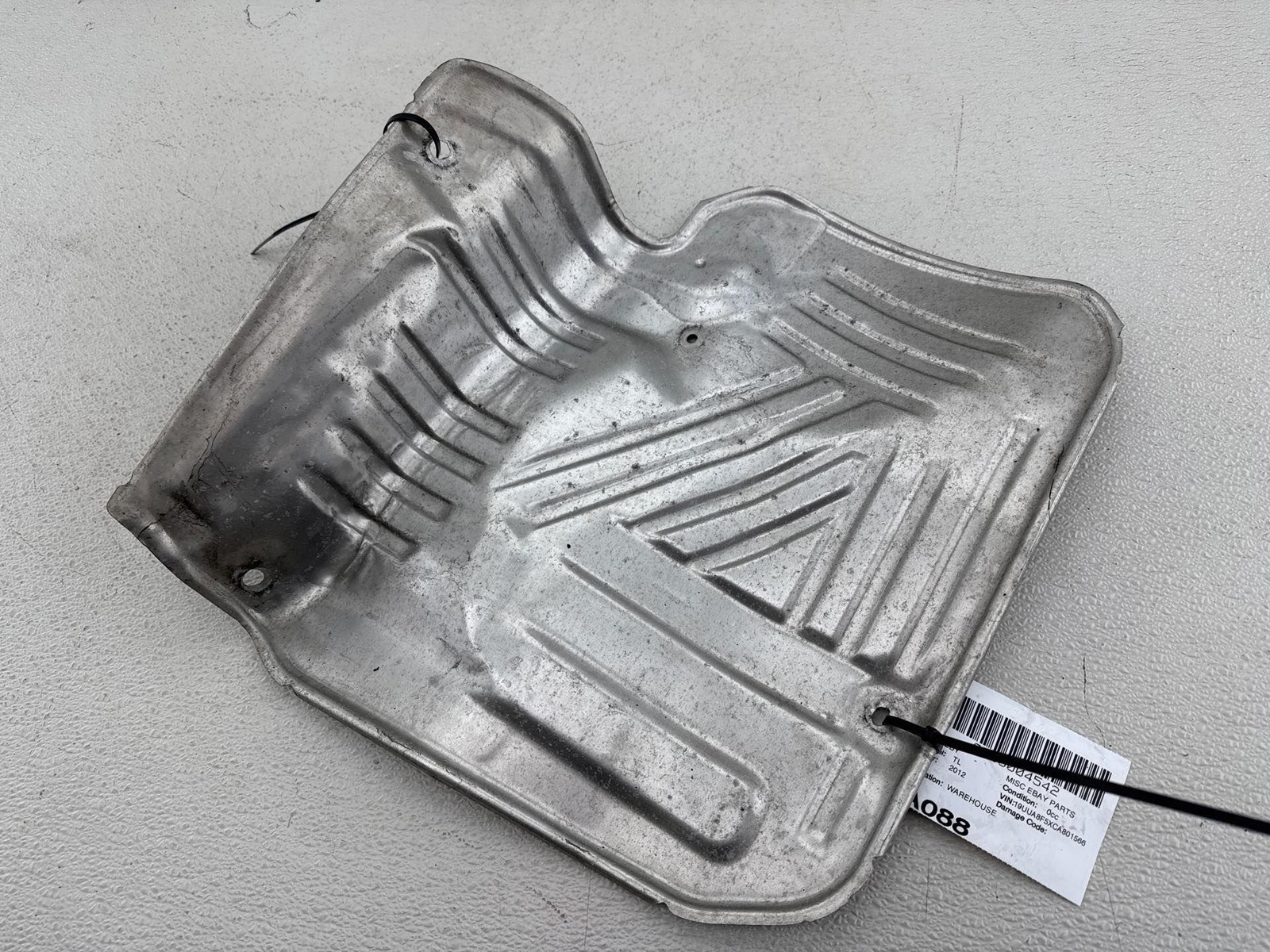 2009- 2012 Acura Tl Muffler Heat Shield Baffle Oem