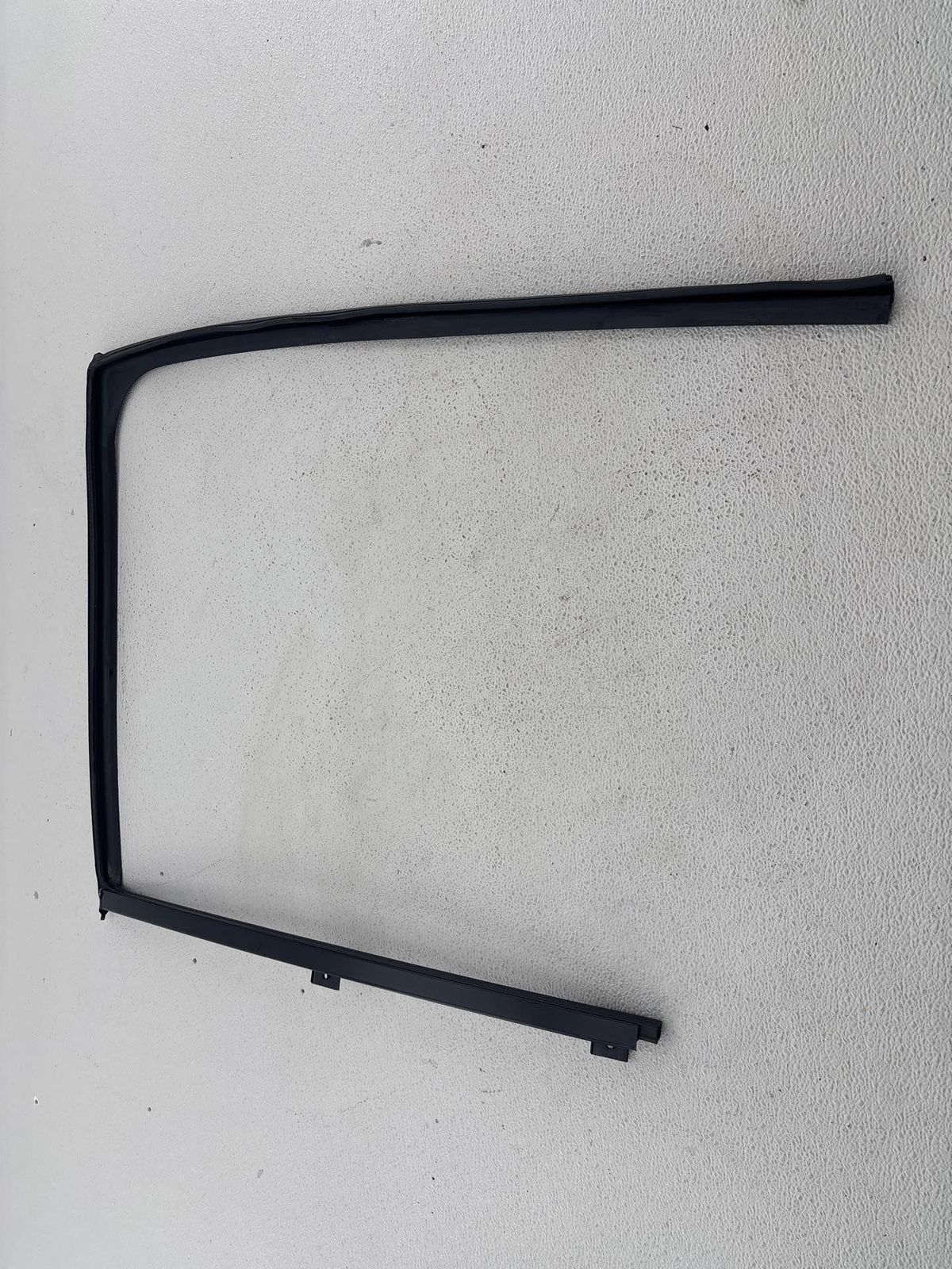 2009-2014 Acura Tl Right Rear Door Window Run Channel Rubber Track Oem