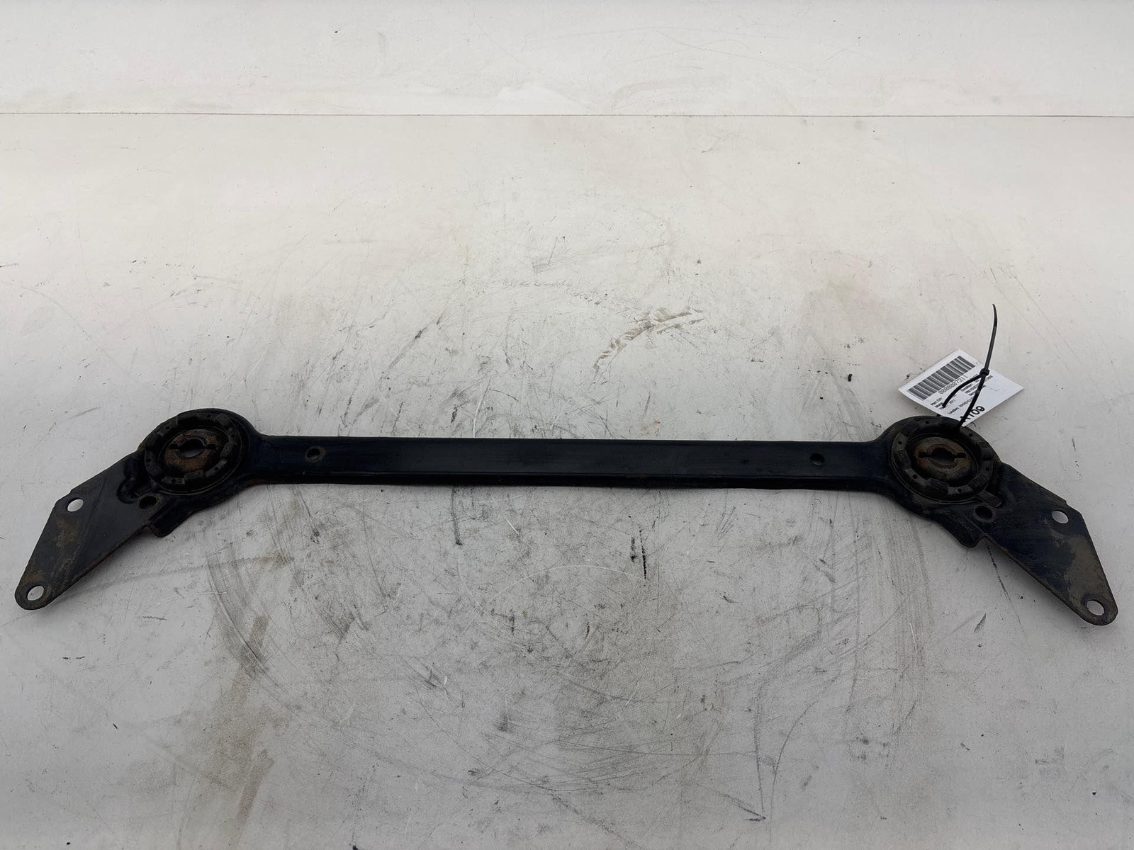 2011 - 2014 Dodge Avenger Rear Engine Mount Bracket Crossbeam Oem 04877088Ab