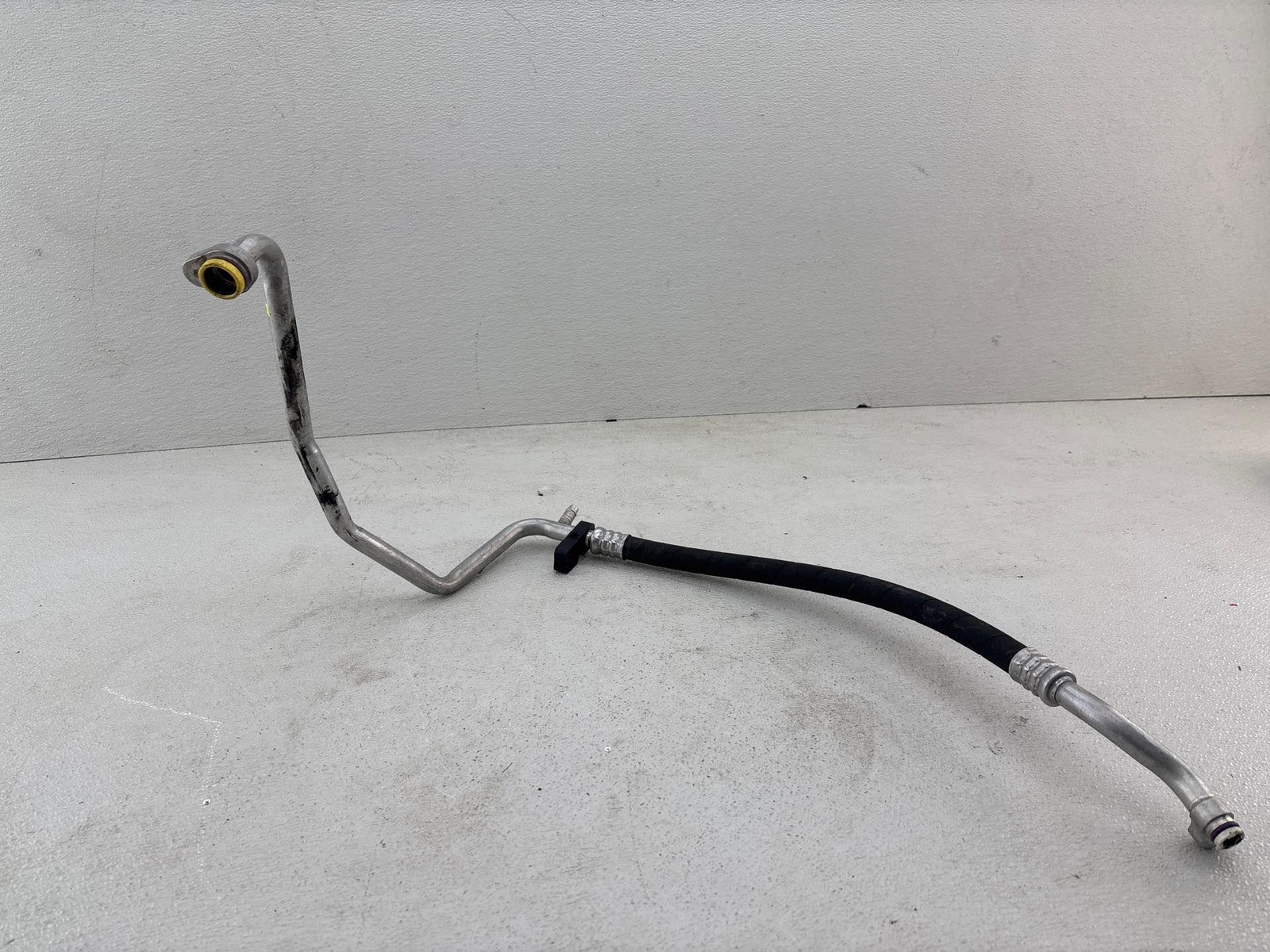 2012-2016 Bmw 528I Air Conditioning Ac Suction Line Hose Pipe Oem 9253594