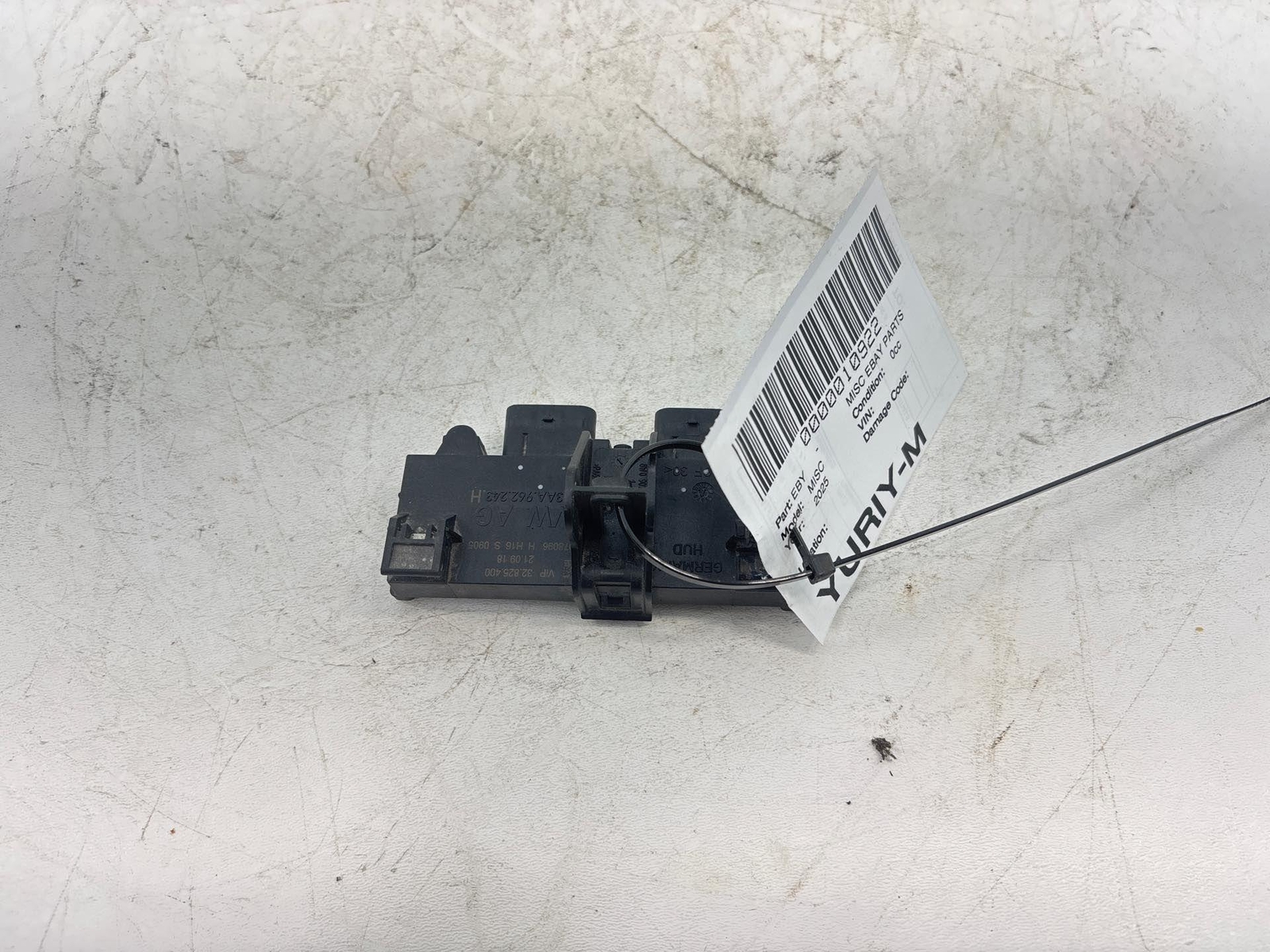 2018-2024 Audi A4 - Trunk Control Module 3Aa962243H