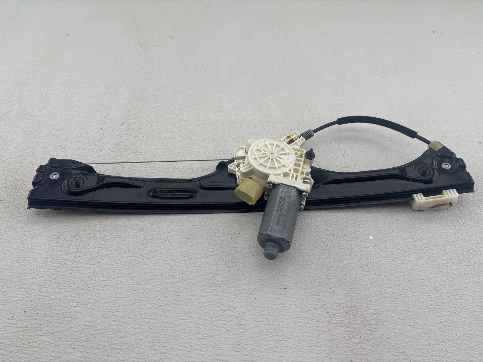 2007-2013 Bmw X5 X6 Rear Left Window Regulator W/ Motor Oem
