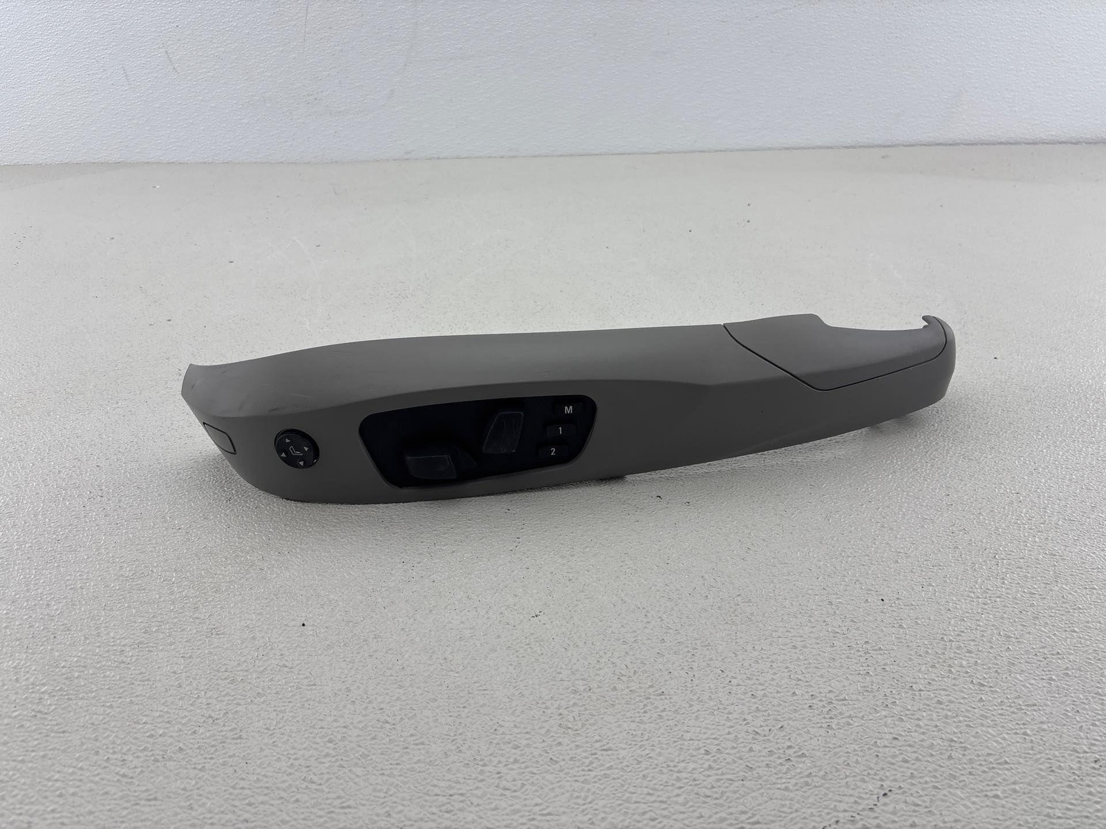 2006-2011 Bmw 328I Front Left Driver Seat Adjustment Control Switch Grey Oem