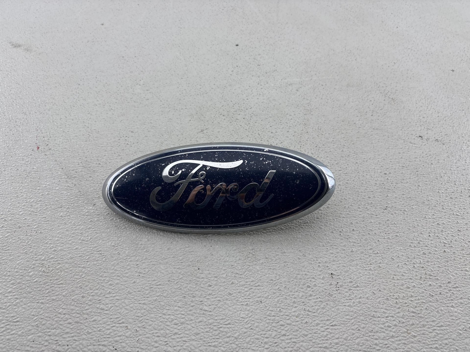 2006-2009 Ford Fusion Front Grille Emblem Chrome Logo Badge Symbol Oem