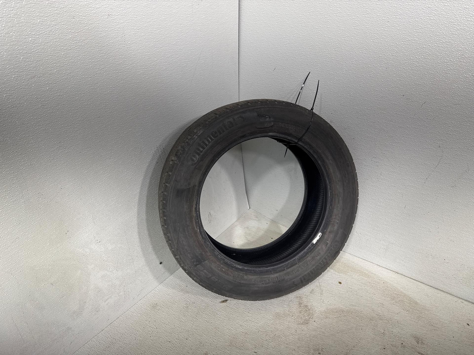 Continental Procontact Tx Used Tire 205/55 R16 89V M+S 7/32