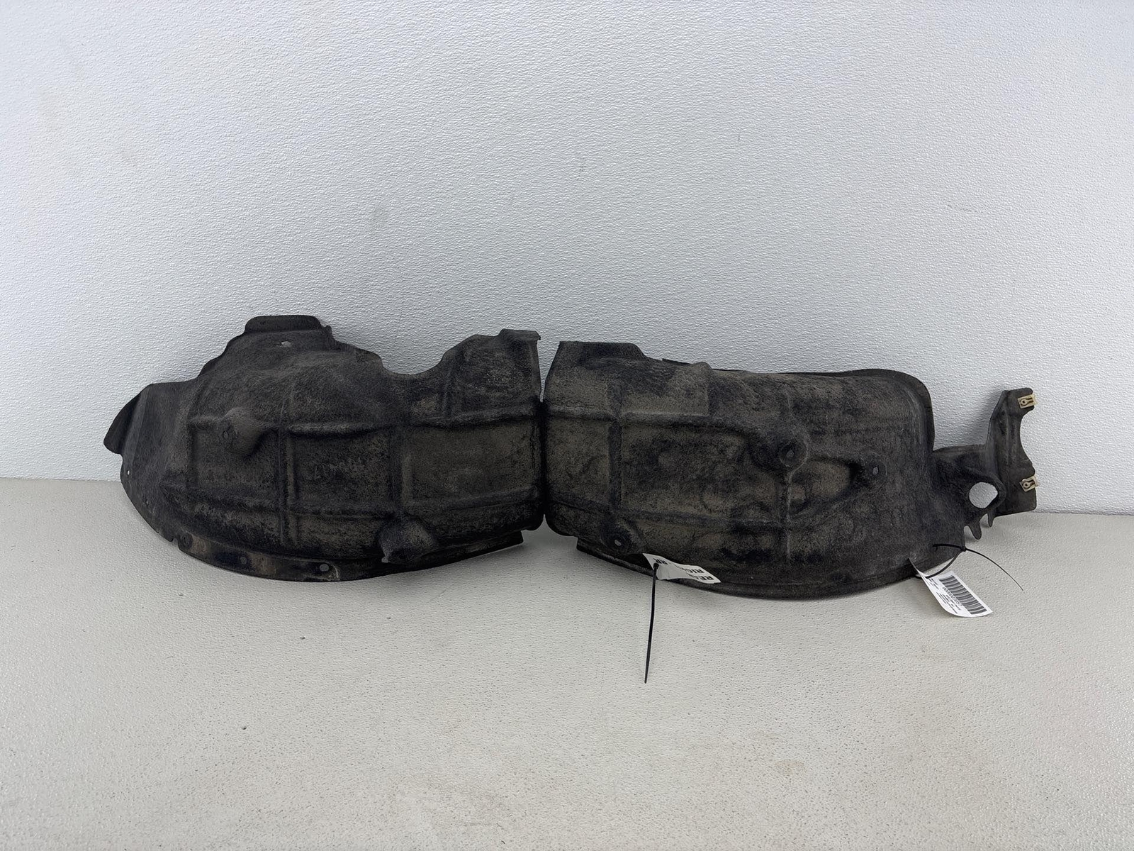 2016- 2022 Bmw X1 F48 Inner Fender Liner Splash Guard Quarter Rear Right Oem