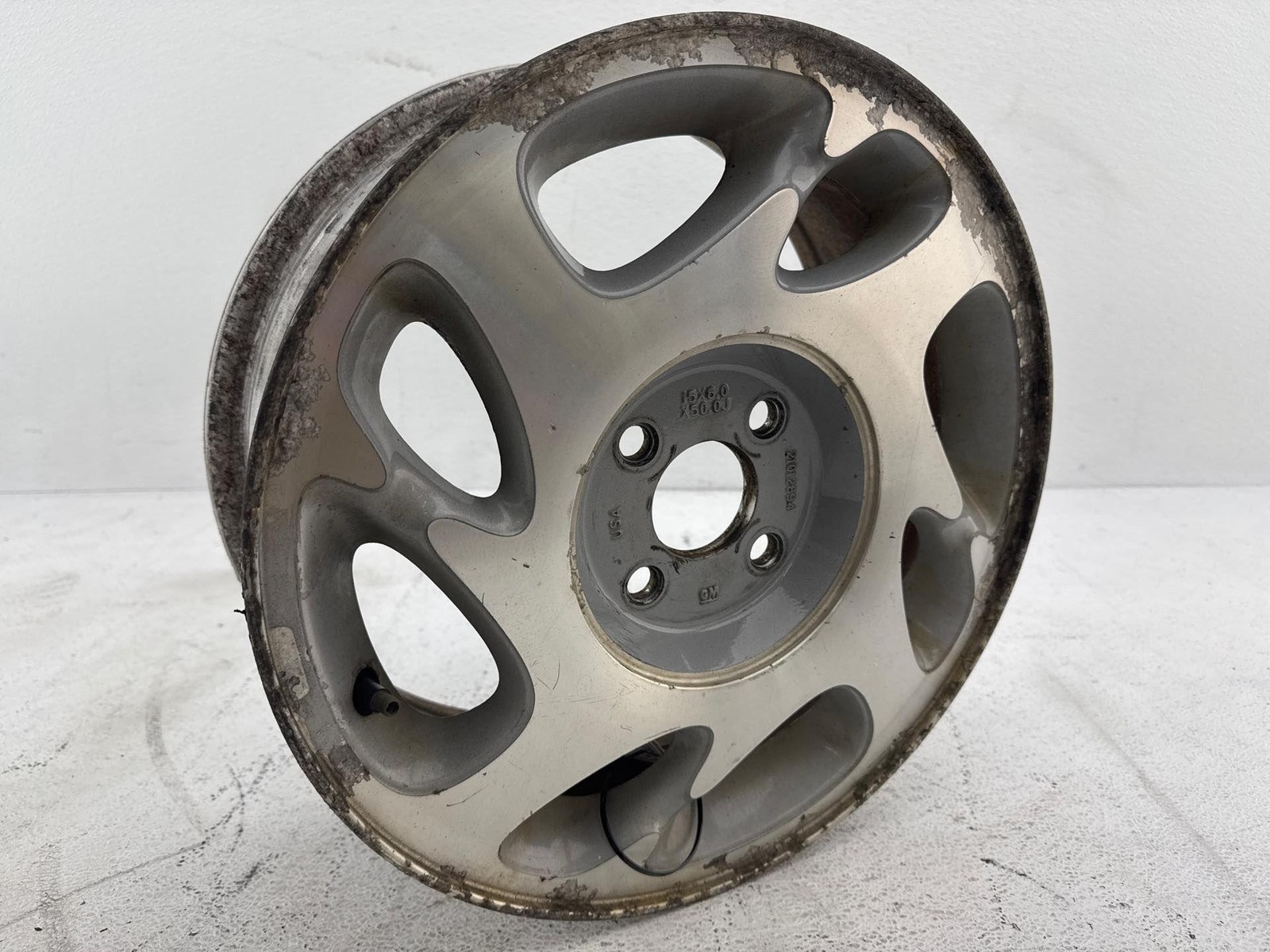 2000-2002 Saturn S Series Wheel Rim 15X6 Aluminum 8 Slot Oem