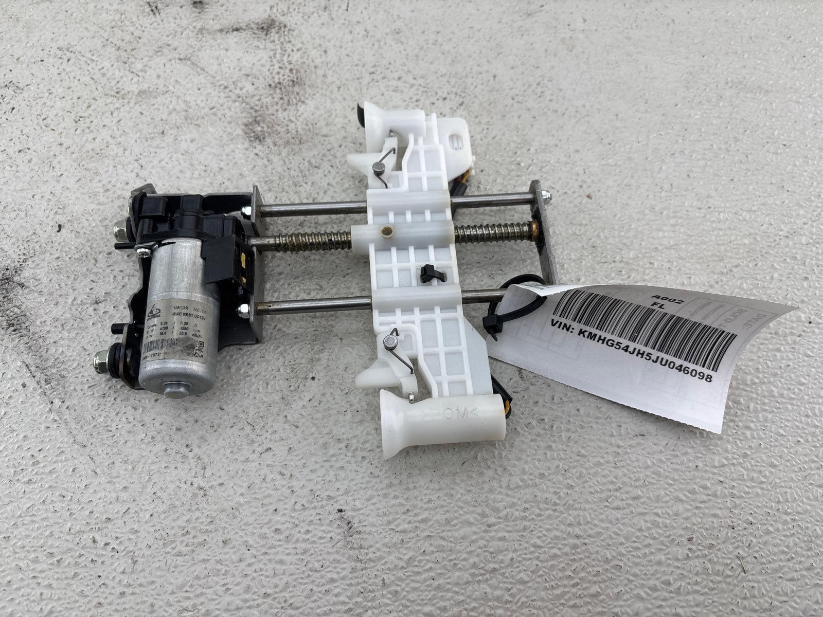 2017-2019 Genesis G90 Front Right Or Left Seat Headrest Motor 88370D2000 Oem
