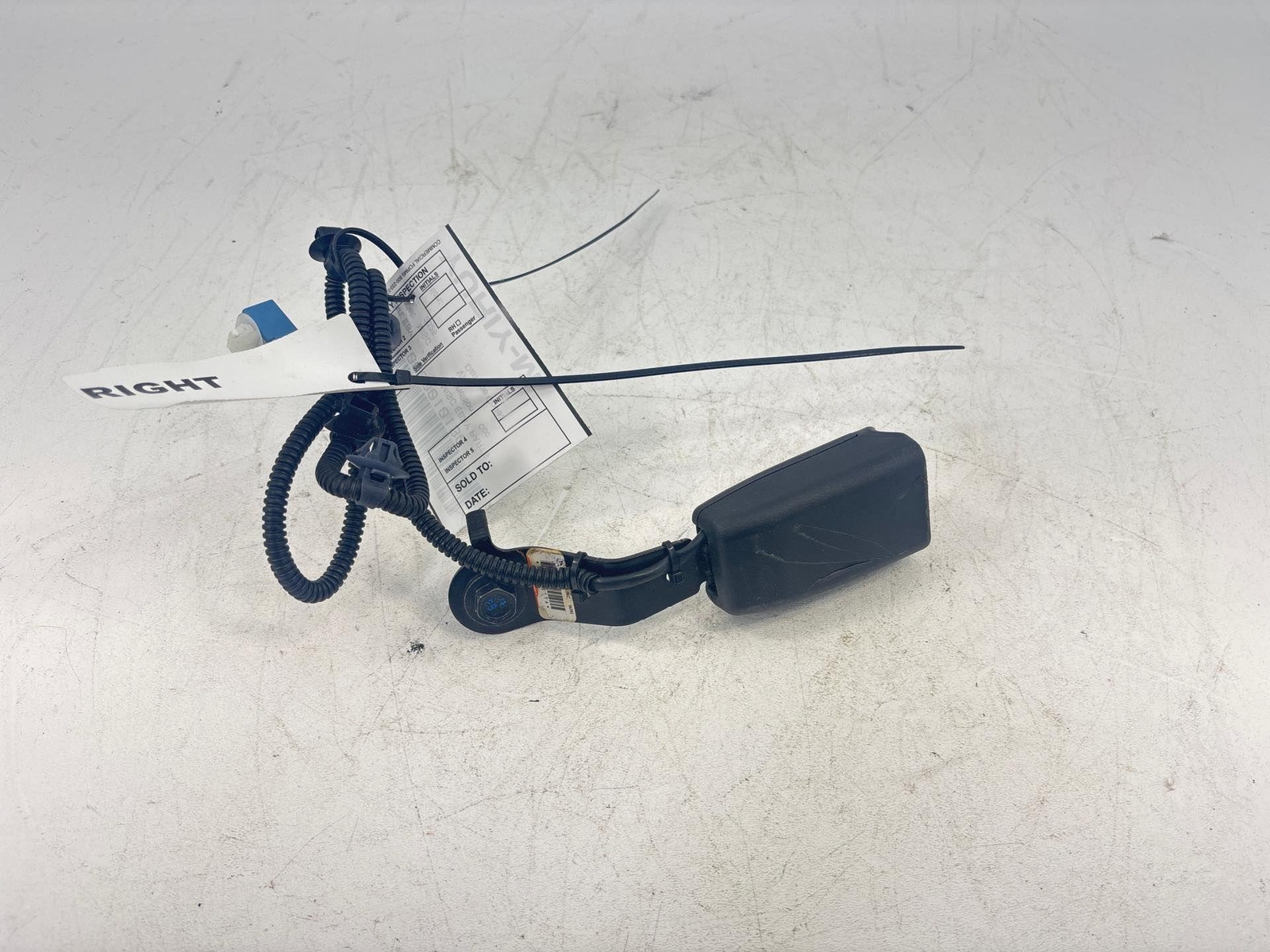 2016-2020 Honda Civic Coupe Front Right Side Seat Belt Seatbelt Buckle Oem