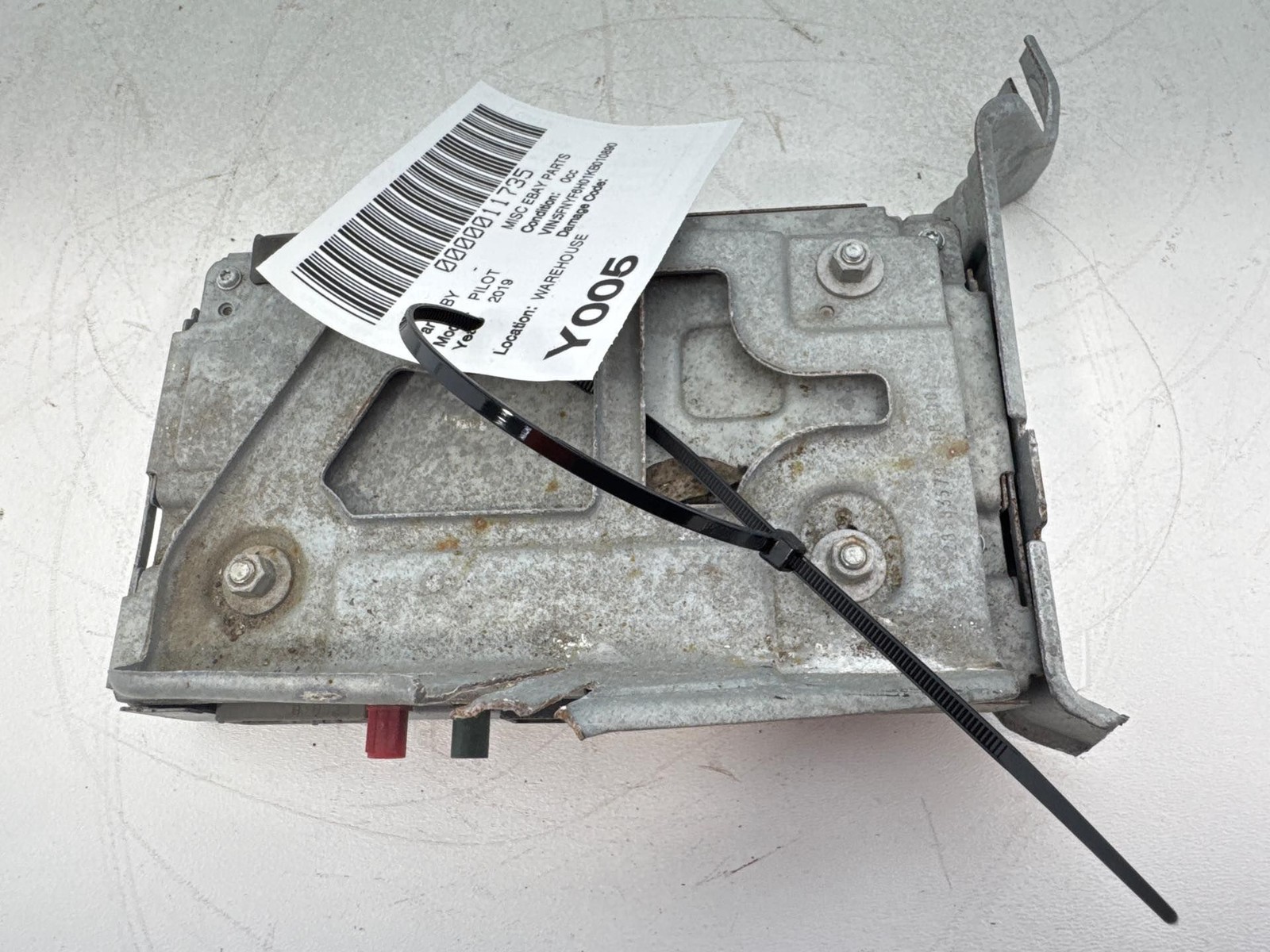 2019 - 2022 HONDA PILOT ELITE REAR ENTERTAINMENT CONTROL MODULE OEM
