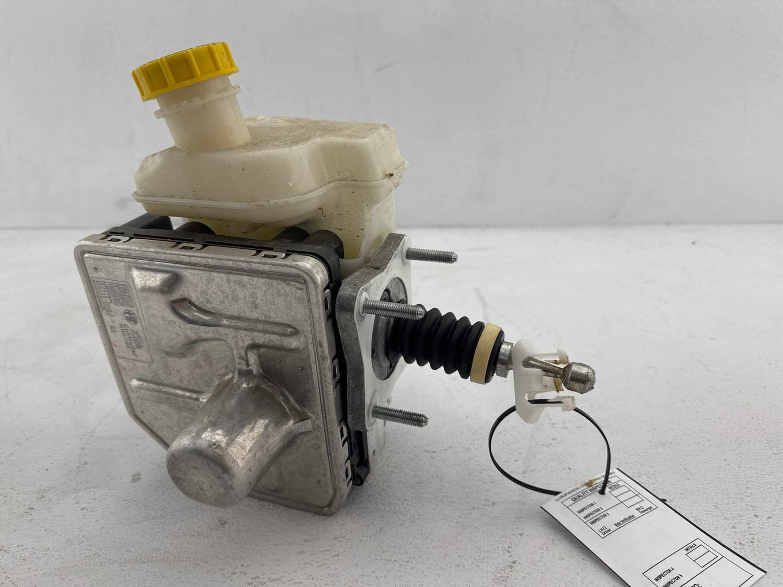 2021 Alfa Romeo Stelvio 2.0L Power Brake Booster W/ Master Cylinder OEM