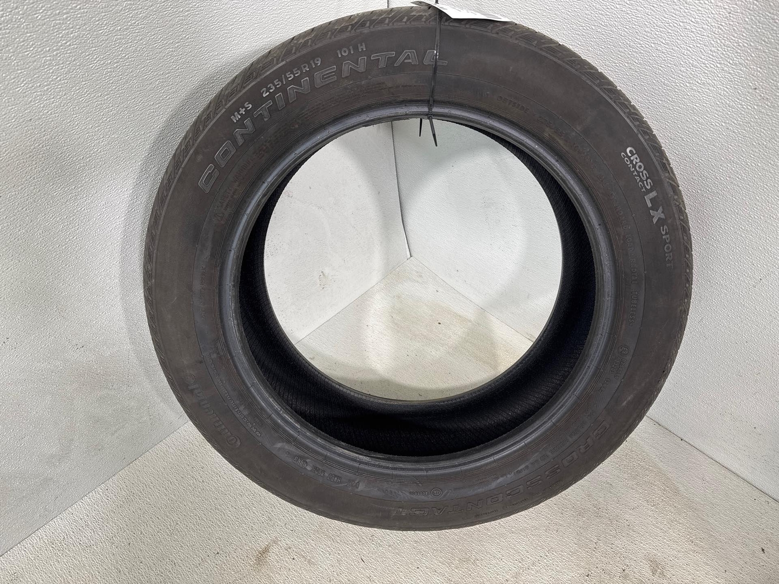 Used Tire 235/55R19 Continental Crosscontact Lx Sport 101H - 6.5/32
