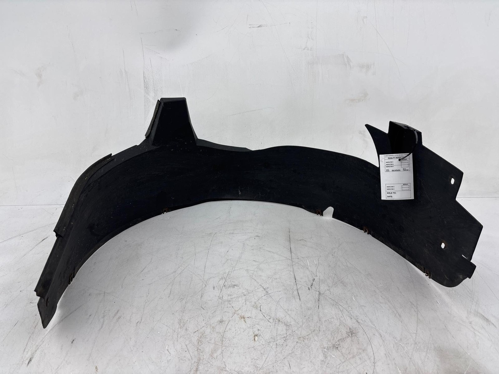2005-2007 Buick Lacrosse Front Left Inner Fender Liner
