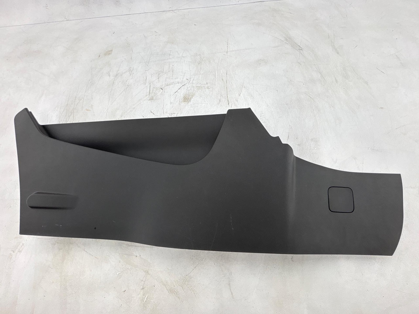2019-2023 Cadillac Xt4 Center Console Trim Cover Right Oem