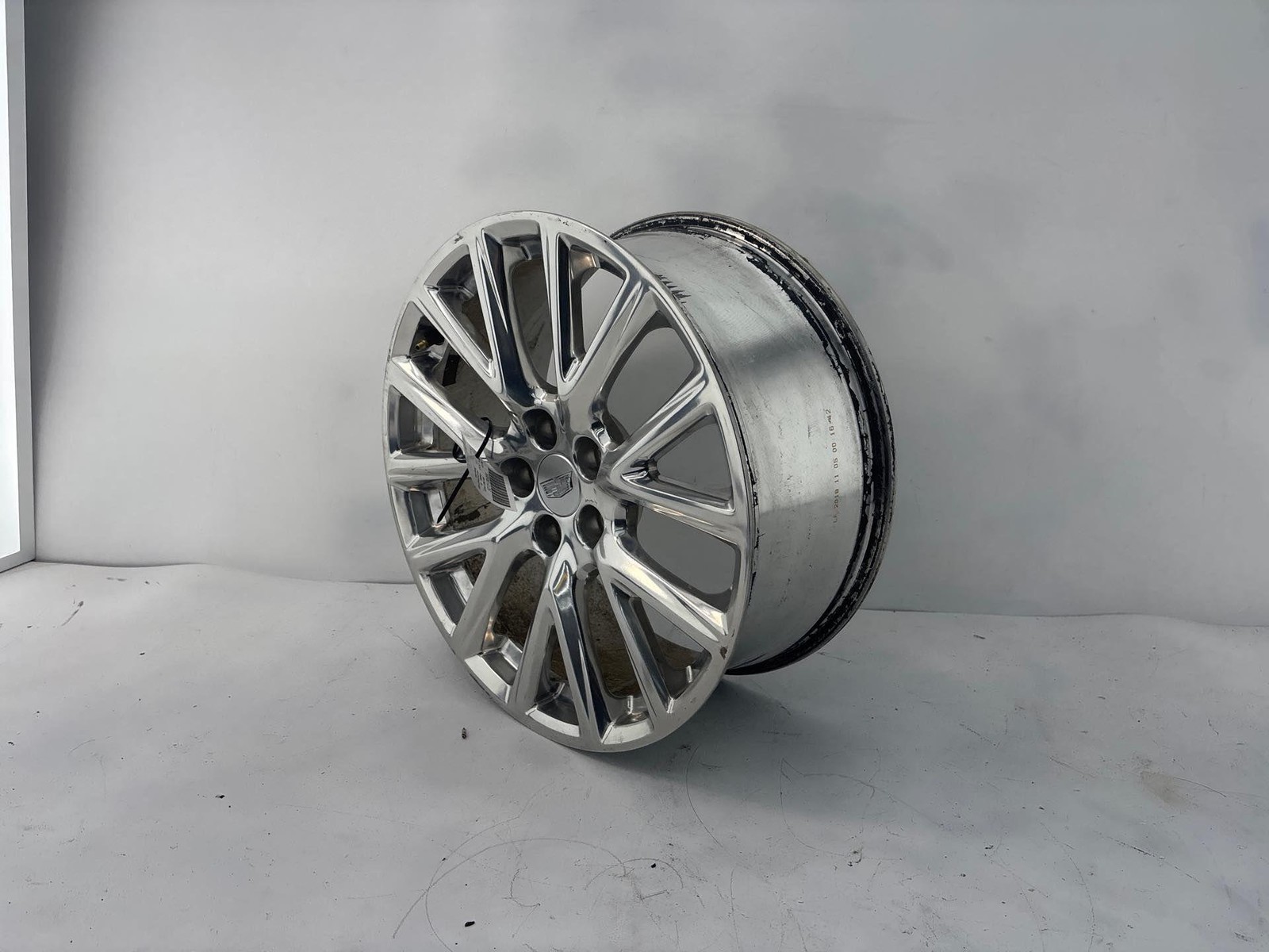 2019-2023 Cadillac Xt4 Wheel Rim 20X8.5 Oem 84006614