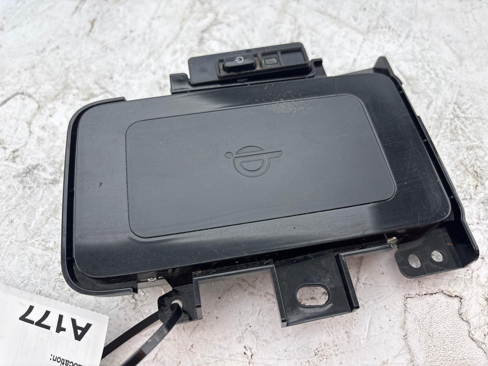 2017-2018 Toyota Prius Prime Center Console Wireless Phone Mobile Charger OEM