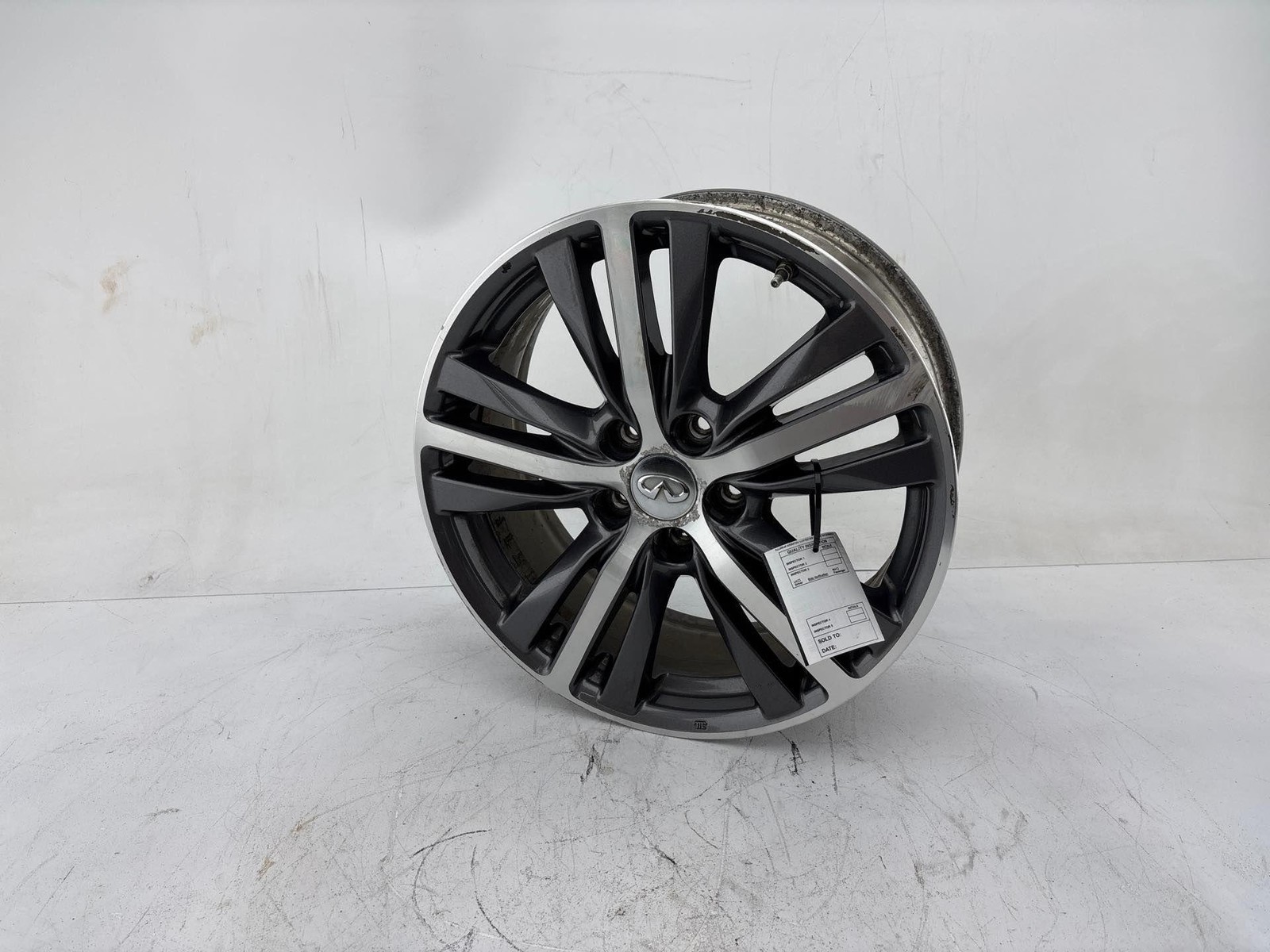 2016 - 2020 INFINITI QX60 ALLOY 18" RIM WHEEL 18X7-1/2 5 LUG 4-1/2" OEM