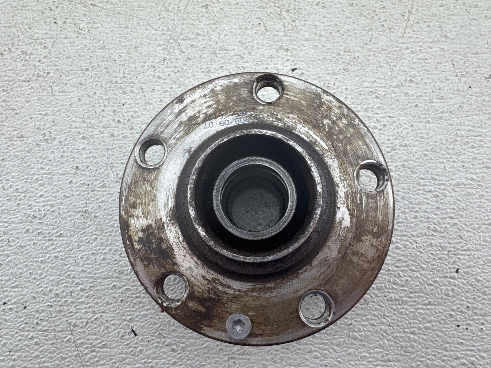 2008-2015 Audi R8 Front Wheel Bearing / Hub Oem