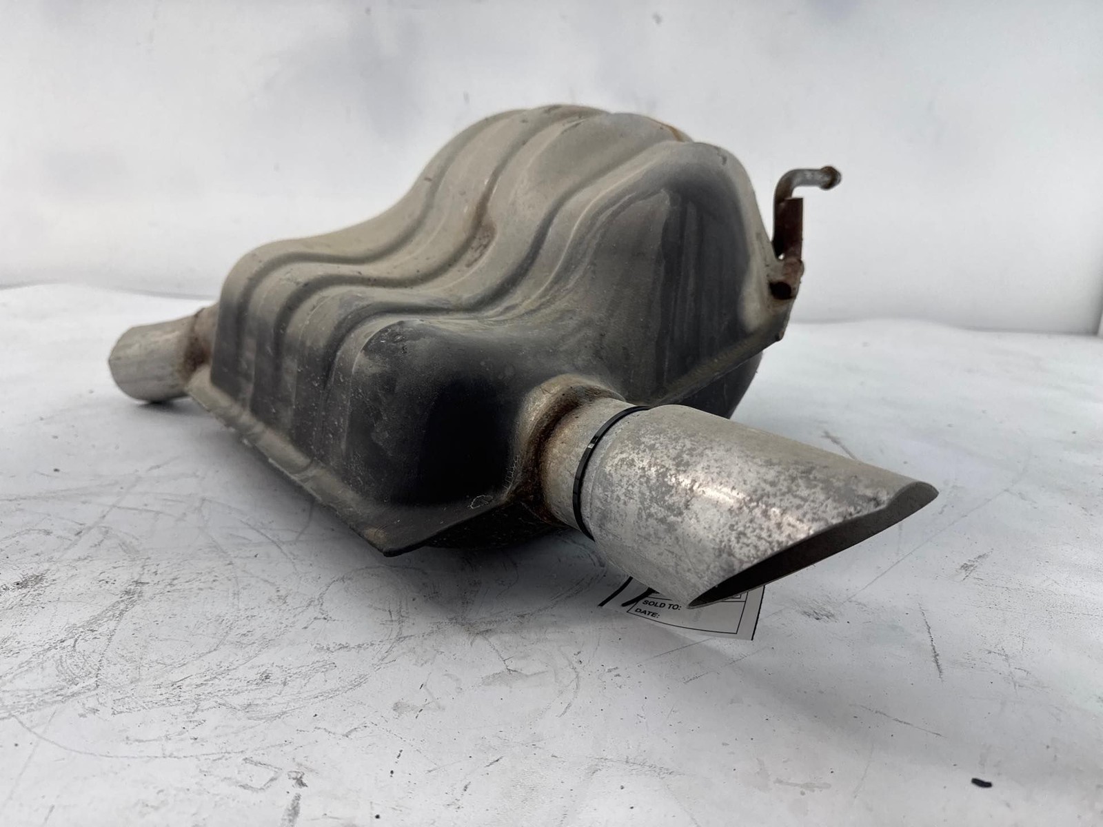 2013-2022 Dodge Durango 3.6L Rear Exhaust Muffler OEM 68276623AB
