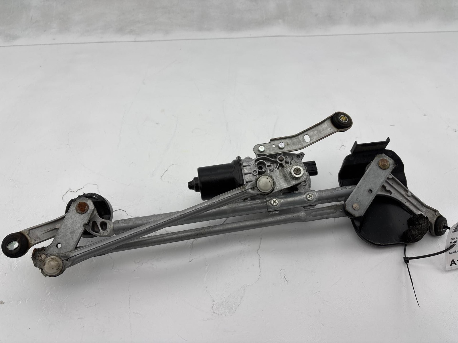 2014 -2023 Infiniti Q50 Front Windshield Window Glass Wiper Linkage W/ Motor OEM
