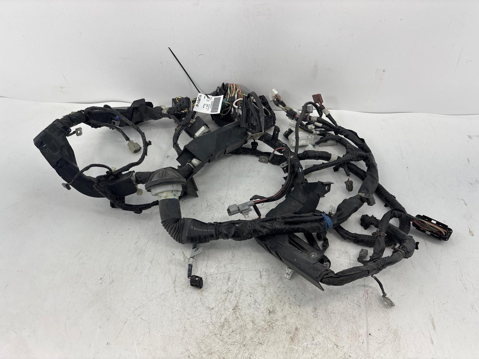 2019-2021 SUBARU IMPREZA 2.0L ENGINE BAY WIRE WIRING HARNESS W/ FUSES BOX OEM
